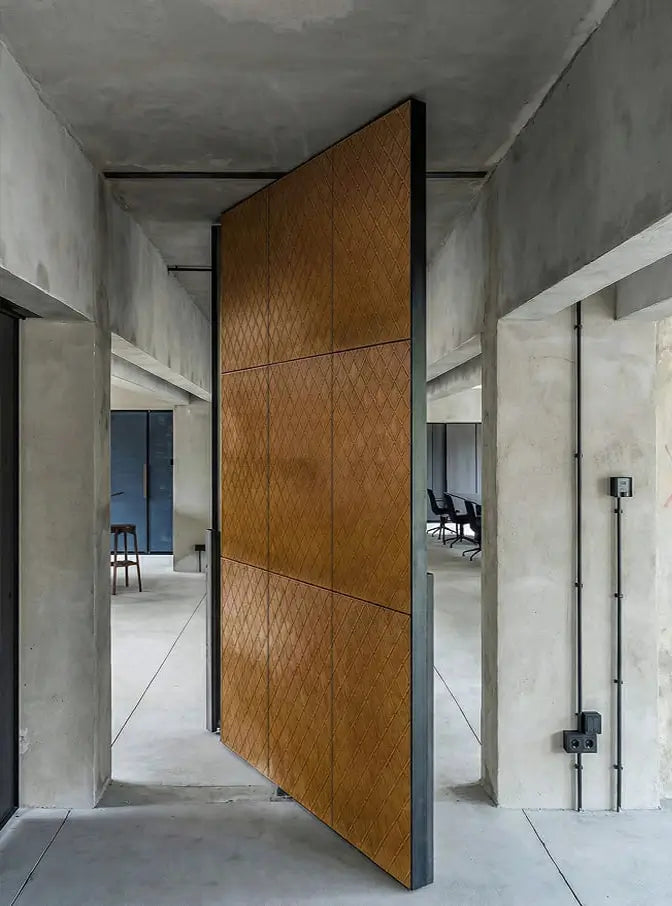 Diamond Pivot Door