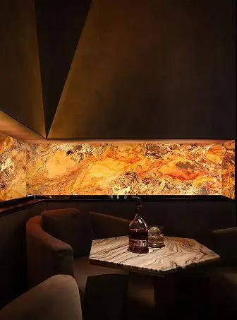 Surya Lounge Wall