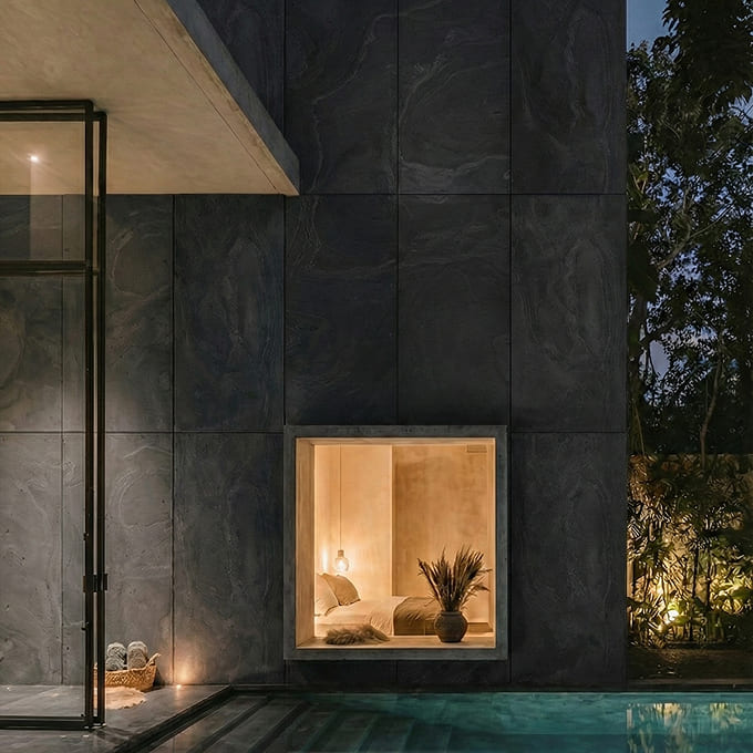 Asita Shower Wall